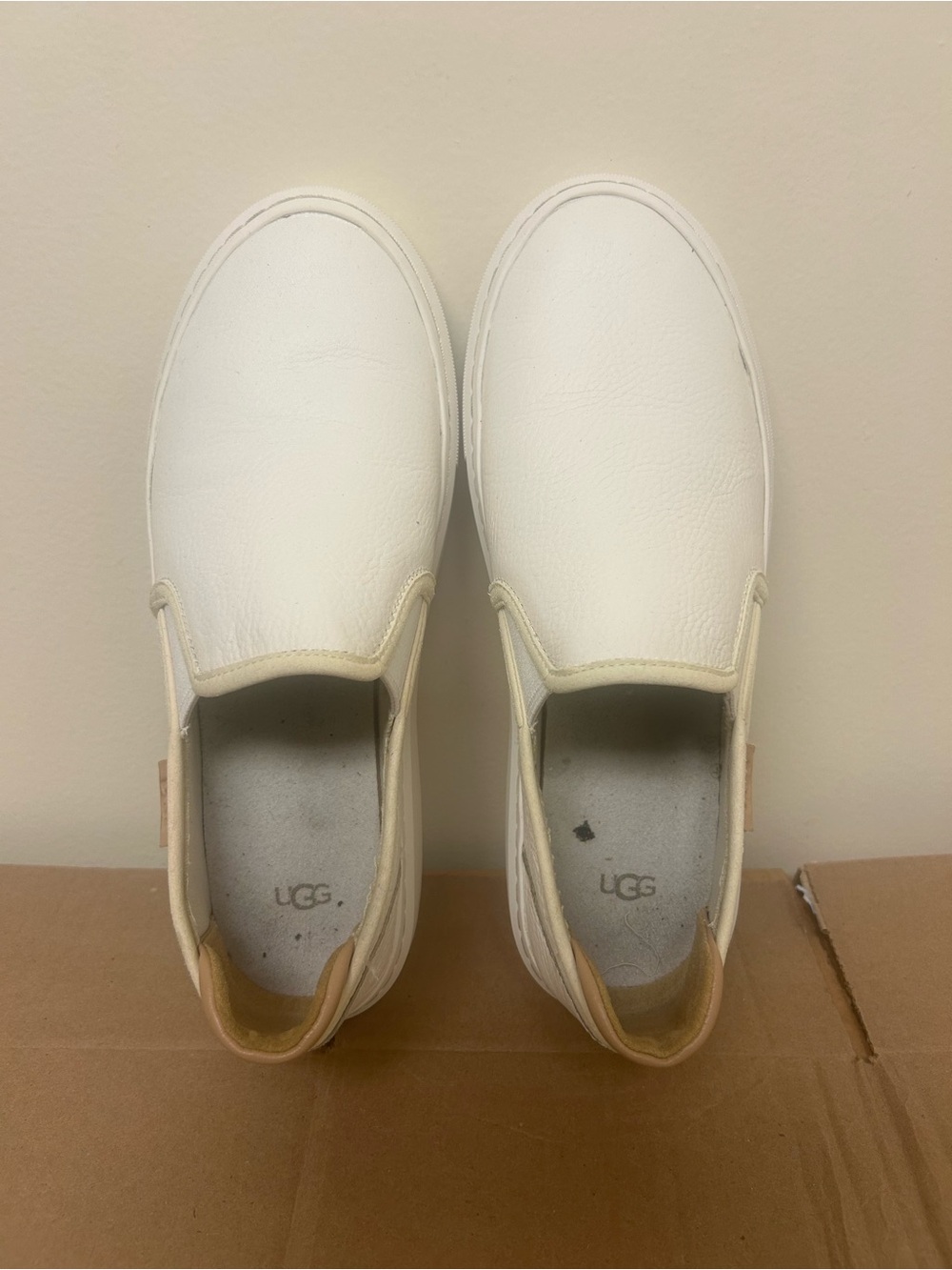 UGG Women's ’ White LeatherSlip-On Sneakers